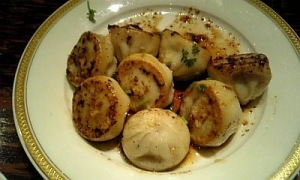 ♪フレッシュでジューシィな焼き小龍包。